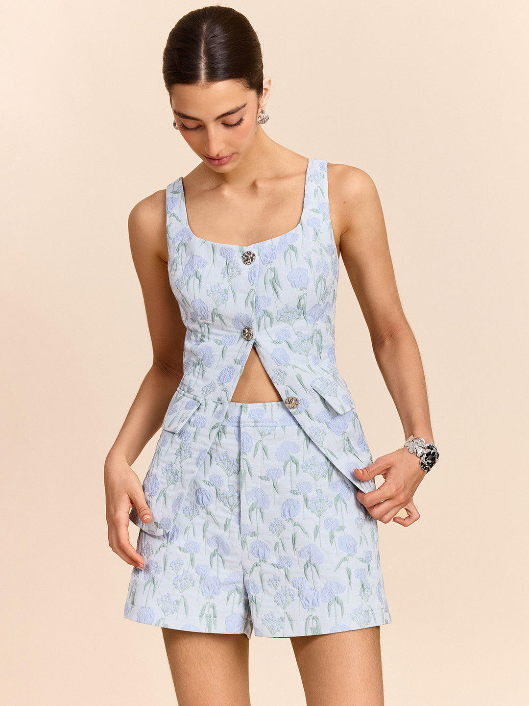 Floral Jacquard Vest | COMMENSE