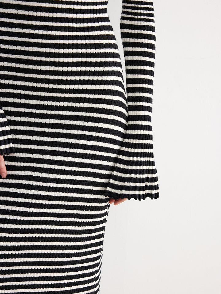 Flared Sleeve Color-Block Striped Knit Maxi Dress | COMMENSE